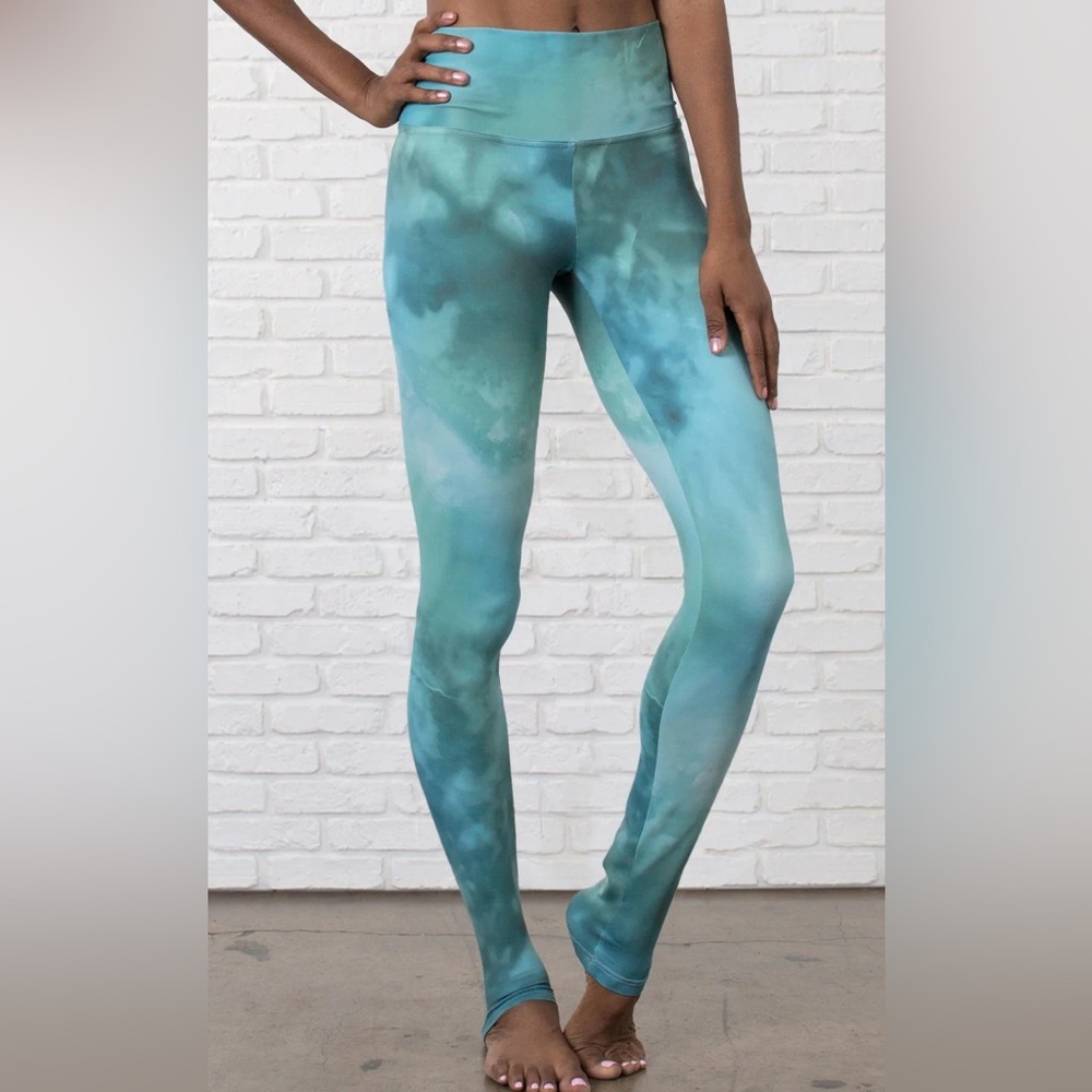 Eagle Rock Werkshop Aquamarine Leggings Small